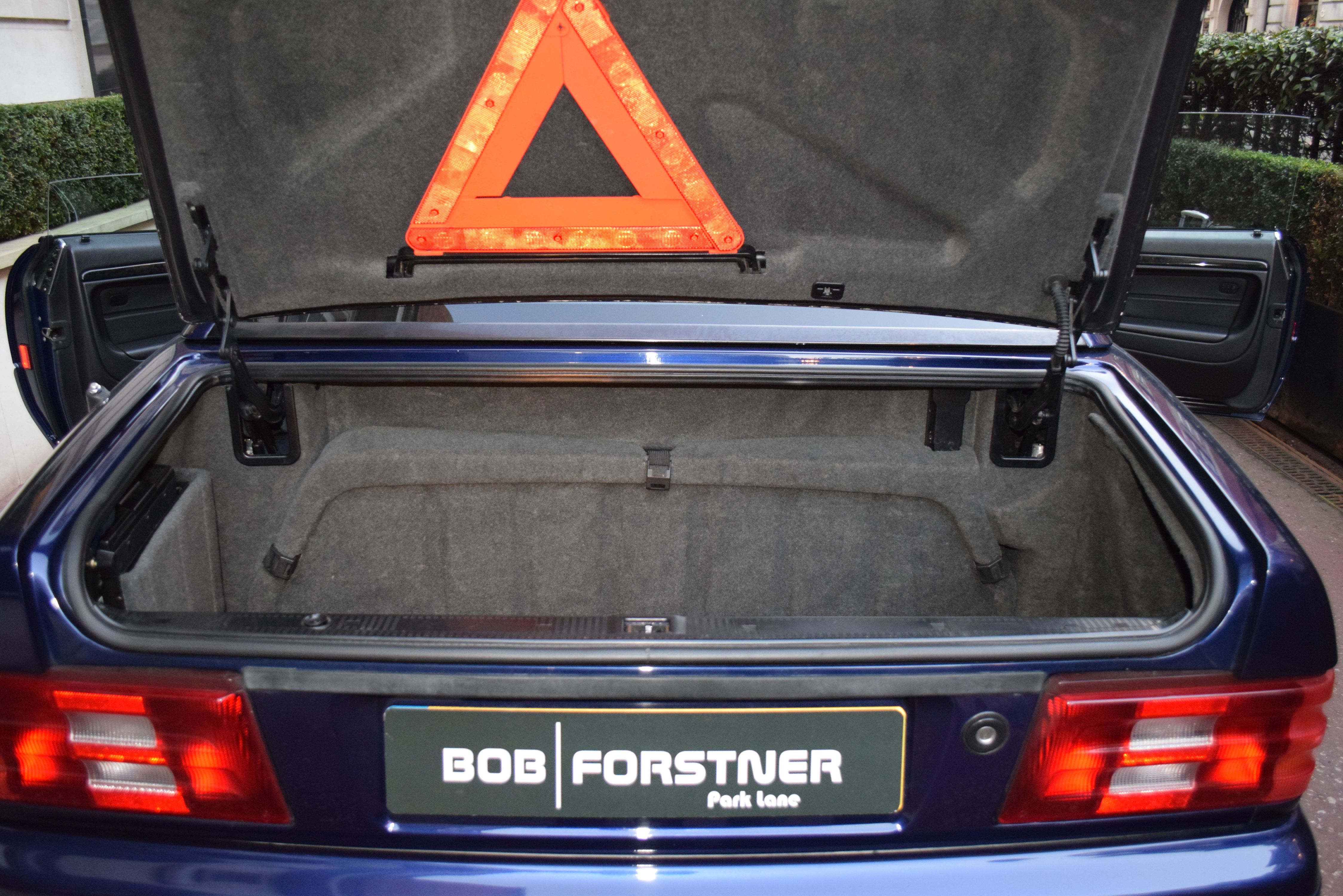 320 SL edition_0555 – BOB FORSTNER